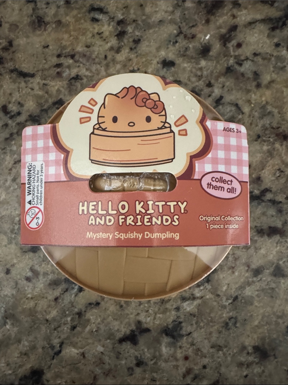 Mystery Squishy Dumpling - hello kitty